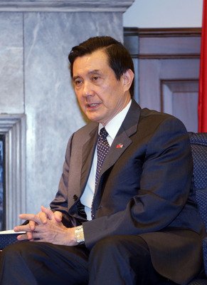 Президент КР подчёркивает важность Мирной инициативы в Восточно-Китайском море