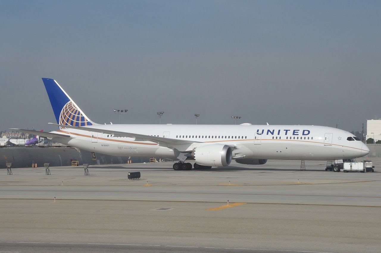 United Airlines возобновит полёты на Тайвань