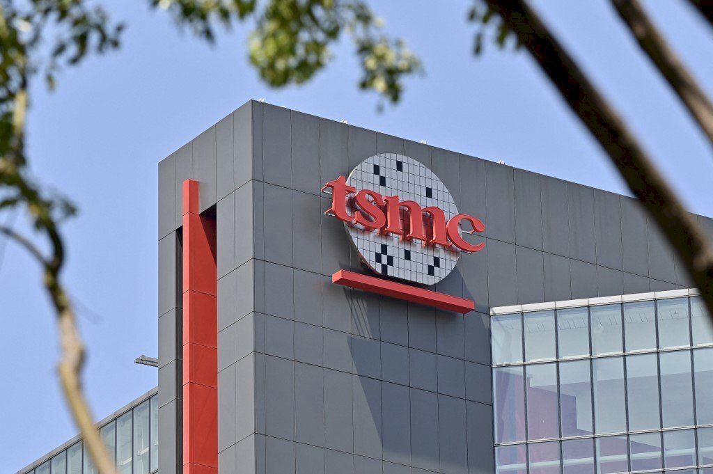 TSMC объявила об увеличении бюджета инвестиций более чем на 12,2 млрд долларов США